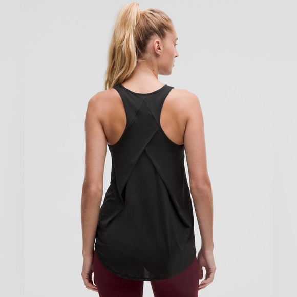 NWT Essential Tank Pleated - Picture 3 of 6